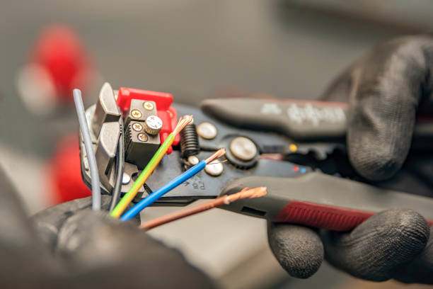 Best 24-Hour Electrician  in Hilbert, WI